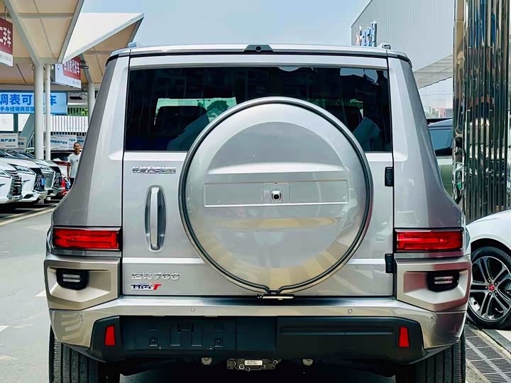 Фото 3 - Tank 700 Hybrid