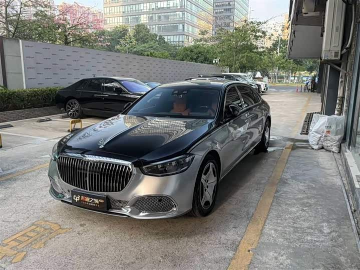 Фото 1 - Mercedes-Benz Maybach S-Class