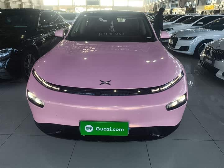 Фото 3 - XPeng P7