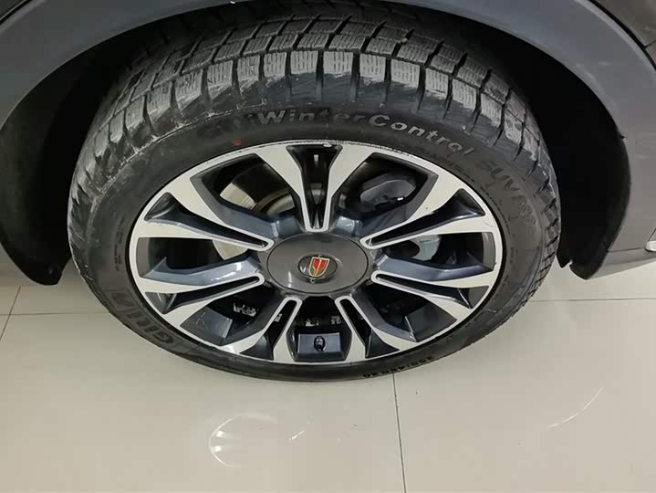 Фото 6 - Hongqi HS5