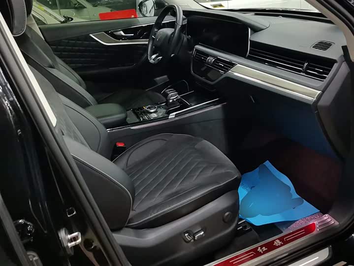 Фото 8 - Hongqi HS5