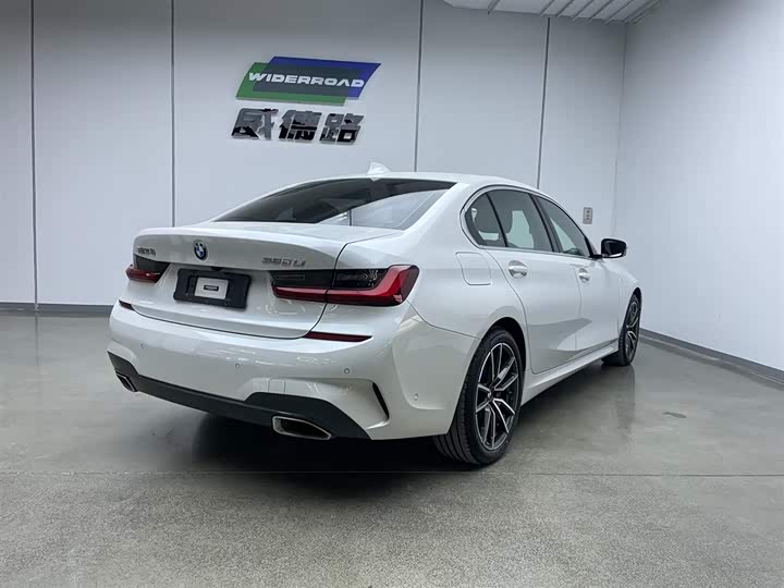 Фото 4 - BMW 3 Series