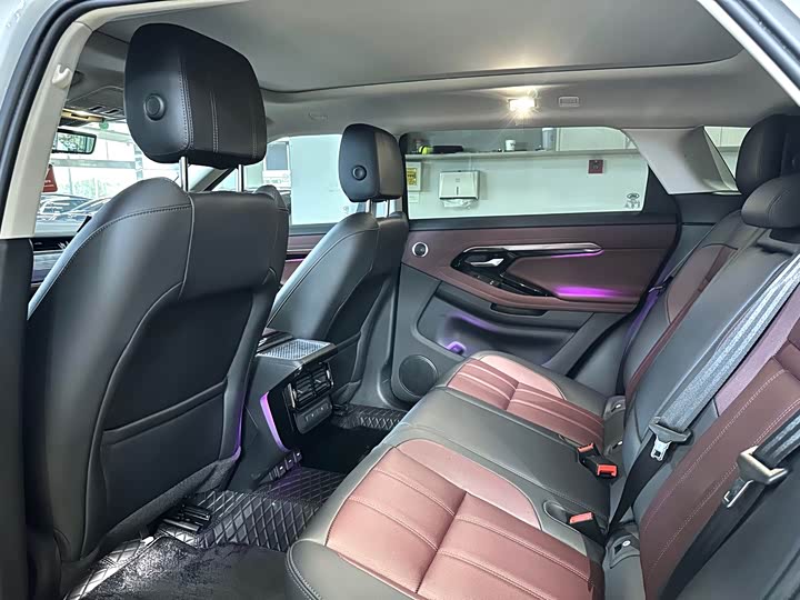 Фото 6 - Land Rover Range Rover Evoque L