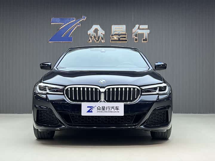 Фото 2 - BMW 5 Series