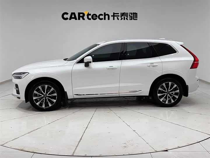 Фото 6 - Volvo XC60