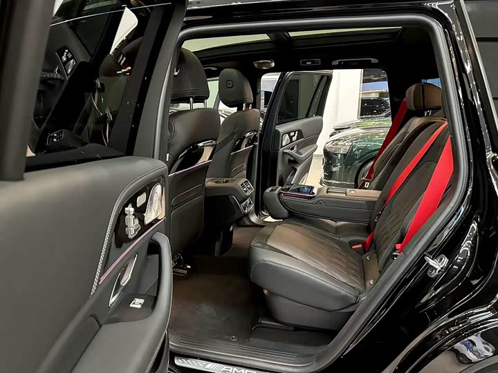 Фото 8 - Mercedes-Benz GLS-Class AMG