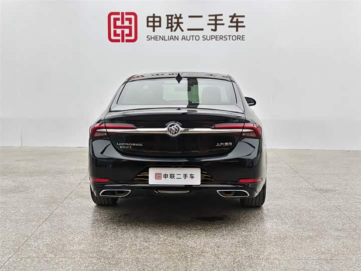 Фото 2 - Buick LaCrosse