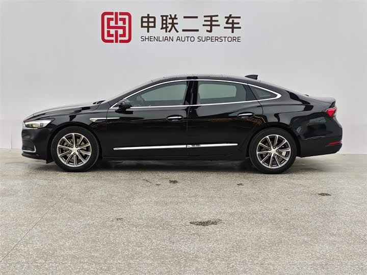 Фото 4 - Buick LaCrosse
