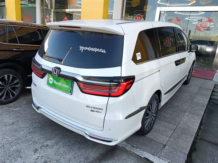 Фото 7 - Honda Elysion