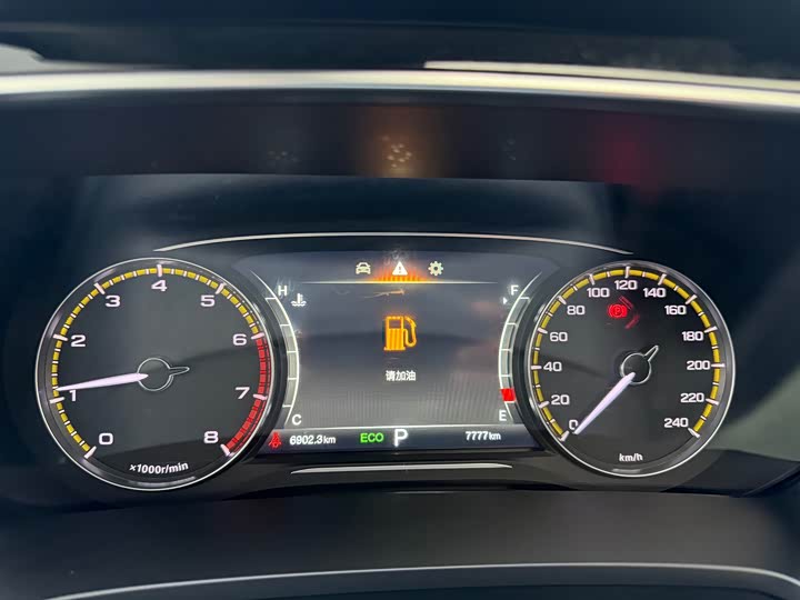 Фото 7 - GAC Trumpchi M8