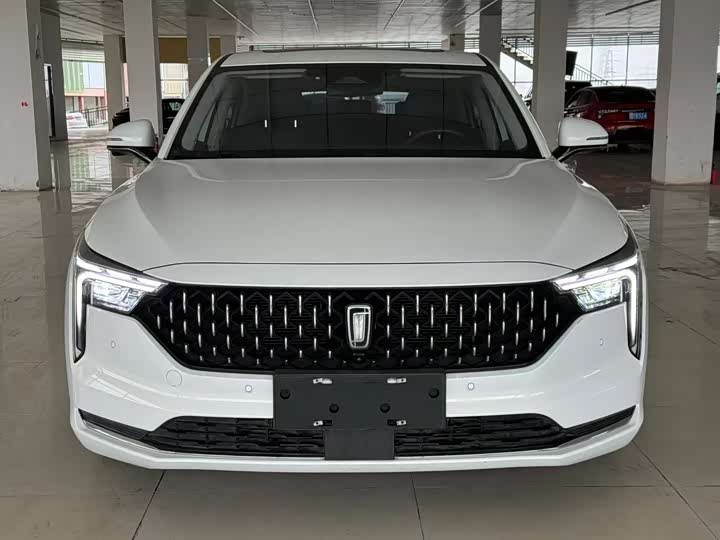 Фото 2 - Bestune B70