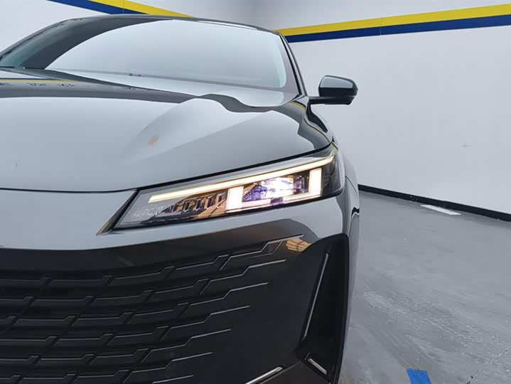 Фото 5 - Changan Yida