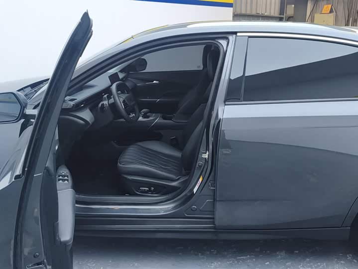 Фото 9 - Changan Yida