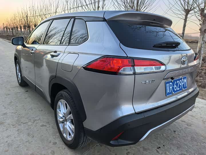 Фото 6 - Toyota Corolla Cross