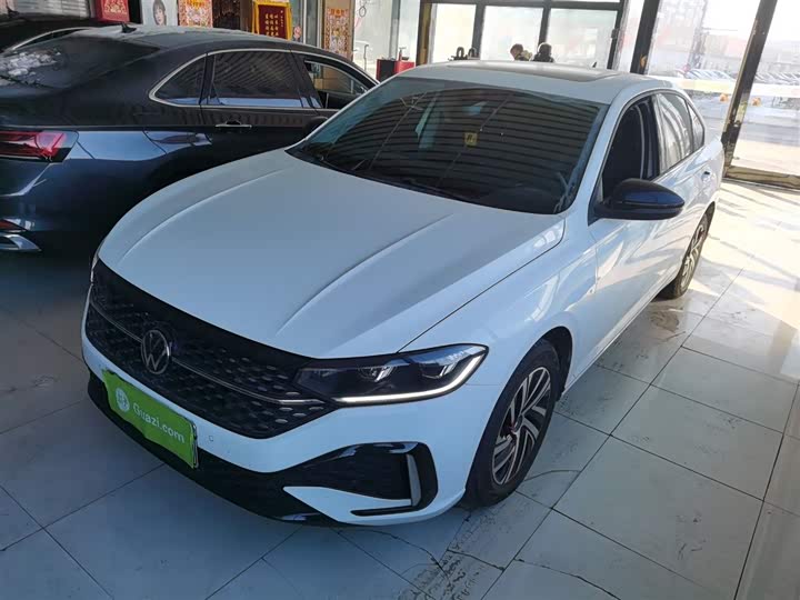 Фото 2 - Volkswagen Lavida