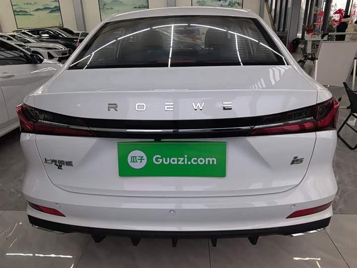 Фото 6 - Roewe i5