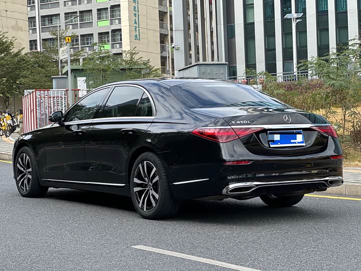 Фото 6 - Mercedes-Benz S-Class