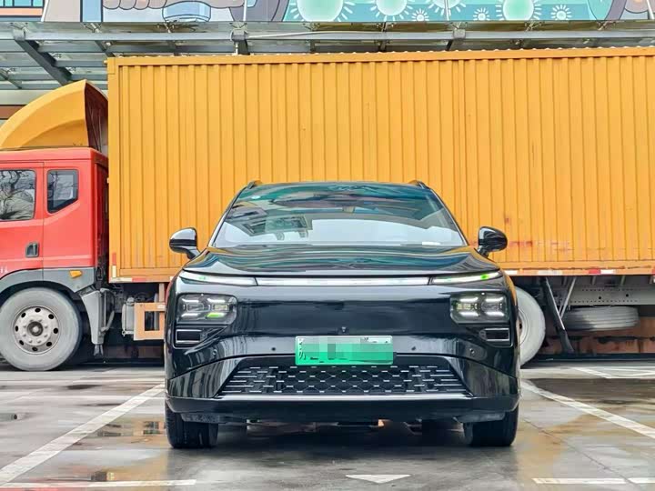 Фото 2 - XPeng G9