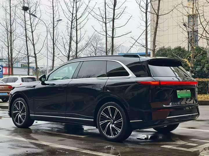 Фото 6 - XPeng G9