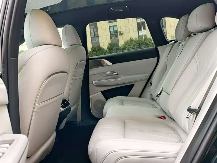 Фото 7 - XPeng G9