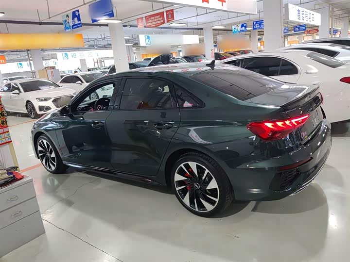 Фото 5 - Audi A3