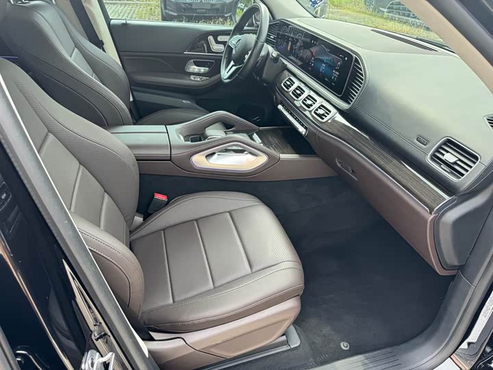 Фото 8 - Mercedes-Benz GLE-Class