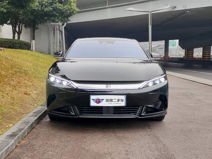 Фото 2 - BYD Han