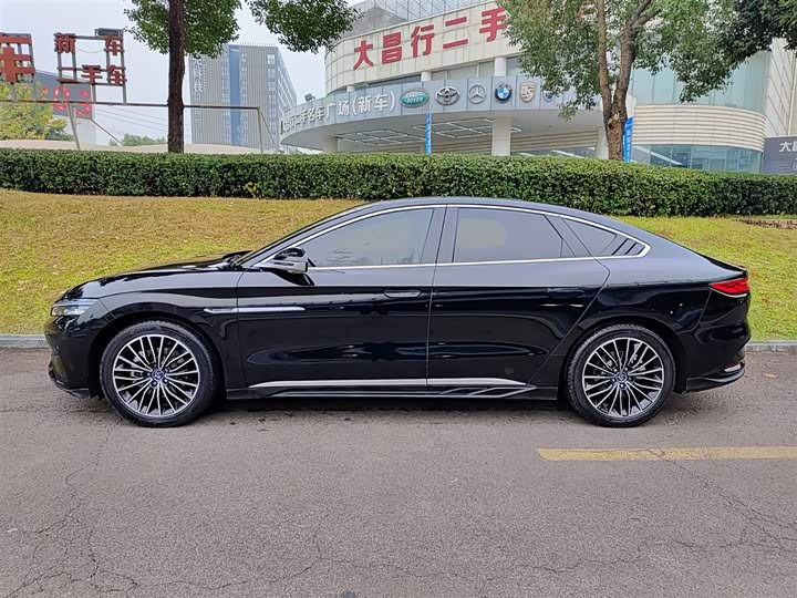 Фото 3 - BYD Han