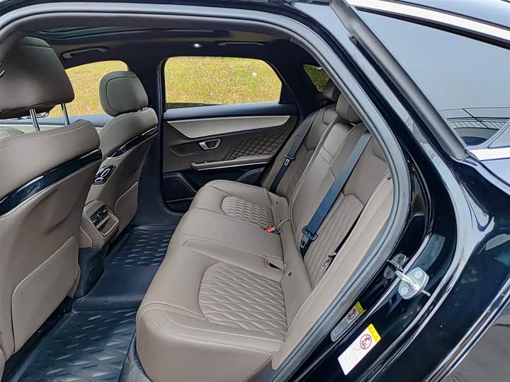 Фото 8 - BYD Han