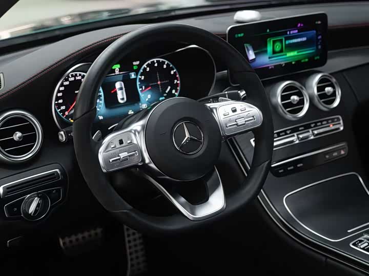 Фото 2 - Mercedes-Benz C-Class
