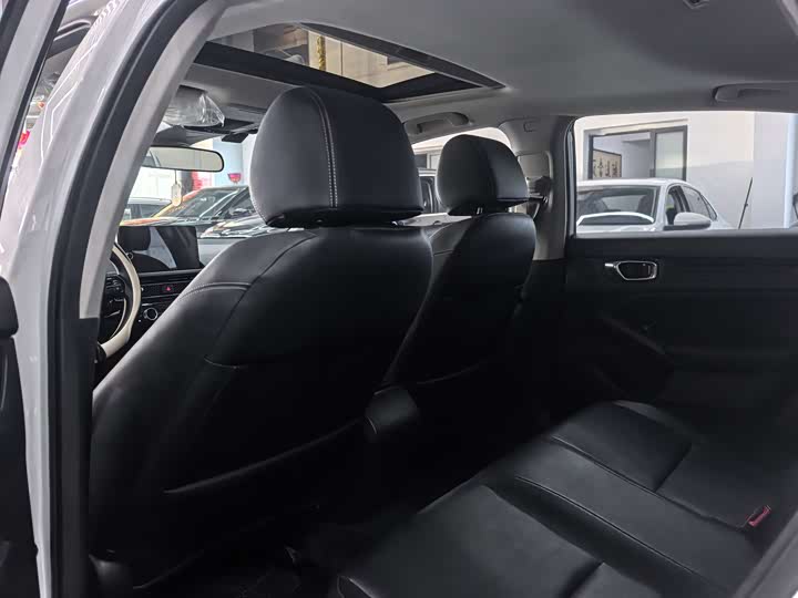 Фото 4 - Honda Civic