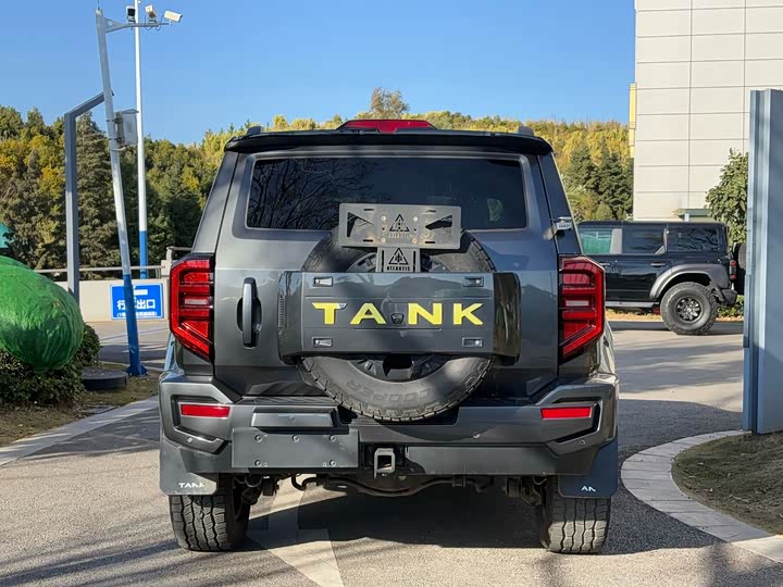 Фото 6 - Tank 400 Hybrid