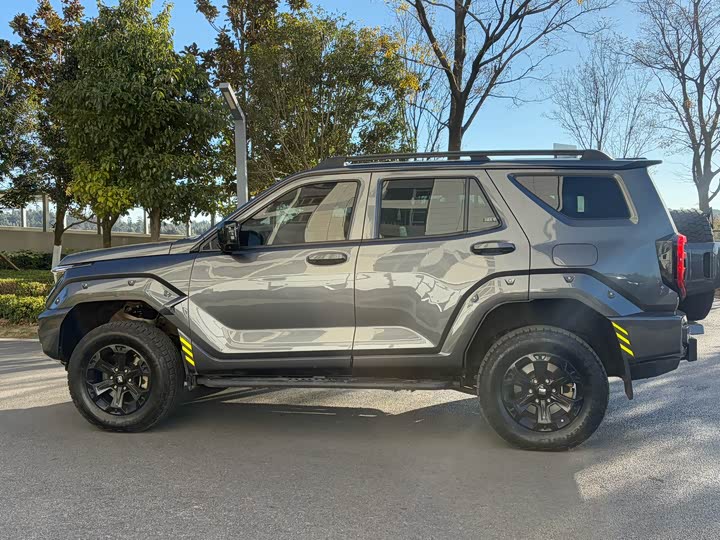 Фото 8 - Tank 400 Hybrid