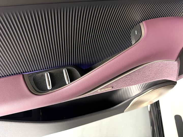 Фото 4 - Nio ET5T