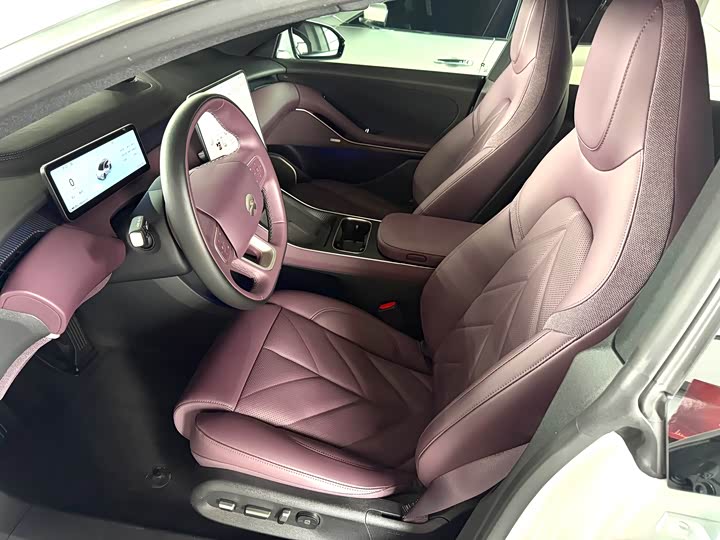 Фото 5 - Nio ET5T