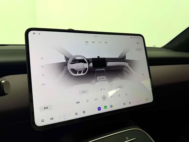 Фото 8 - Nio ET5T