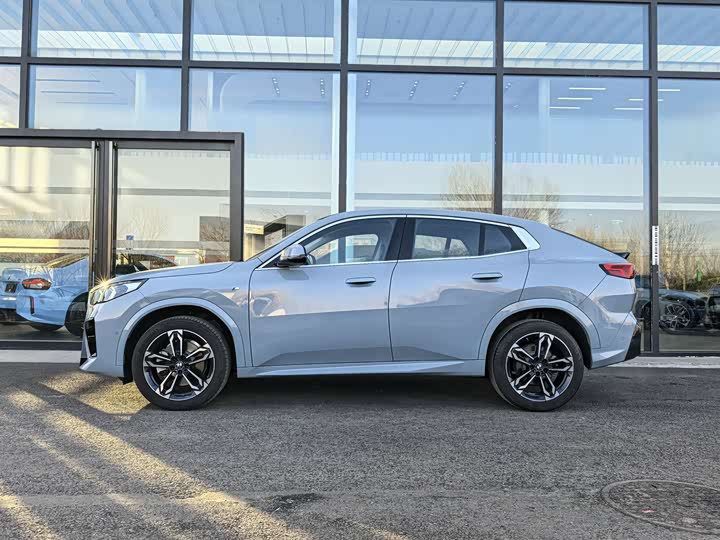 Фото 3 - BMW X2