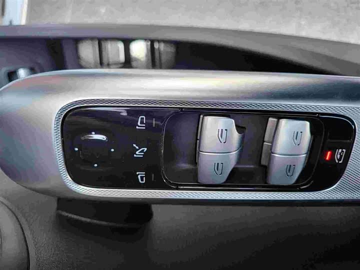 Фото 6 - Mercedes-Benz GLC-Class