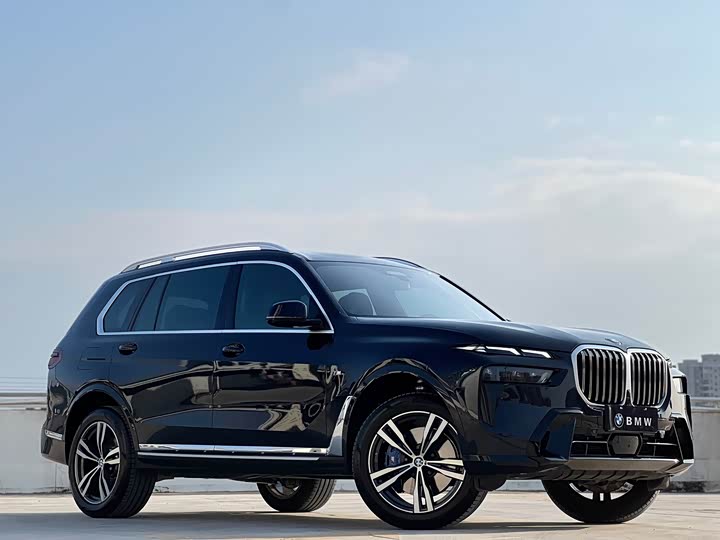 Фото 3 - BMW X7