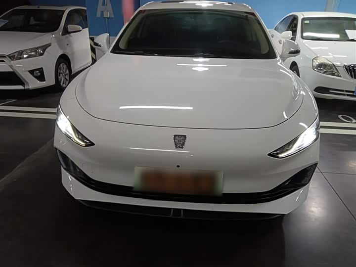 Фото 3 - Roewe D7