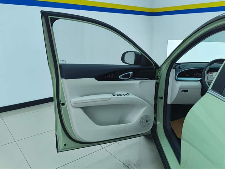 Фото 7 - Geely Galaxy Geome