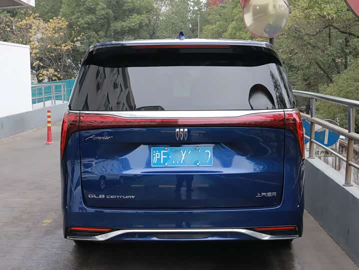 Фото 5 - Buick GL8 Century