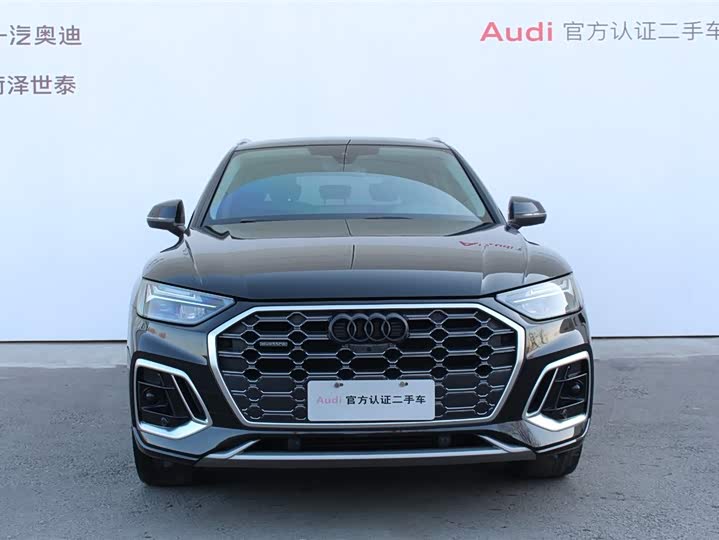 Фото 4 - Audi Q5L
