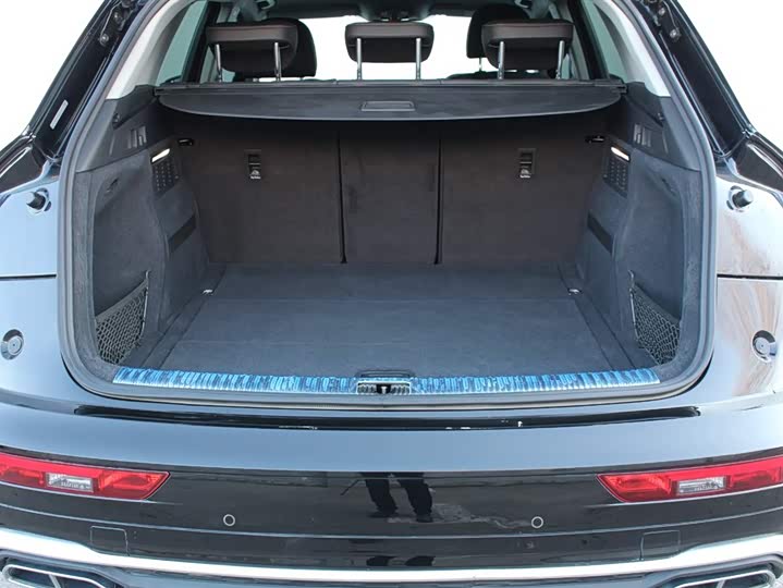 Фото 6 - Audi Q5L