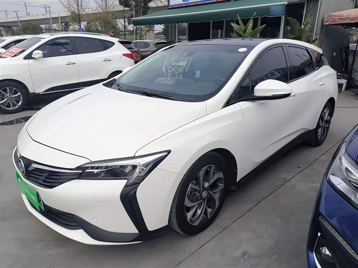 Фото 2 - Buick Velite 6