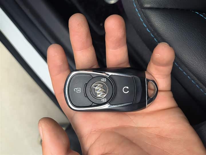 Фото 9 - Buick Velite 6