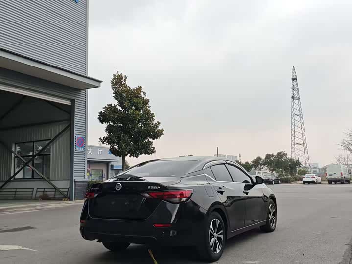 Фото 6 - Nissan Sylphy