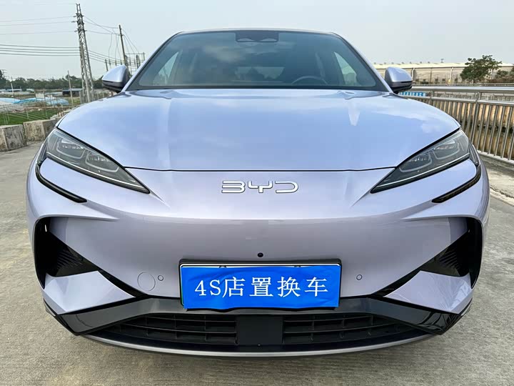 Фото 2 - BYD Sea Lion 07 EV