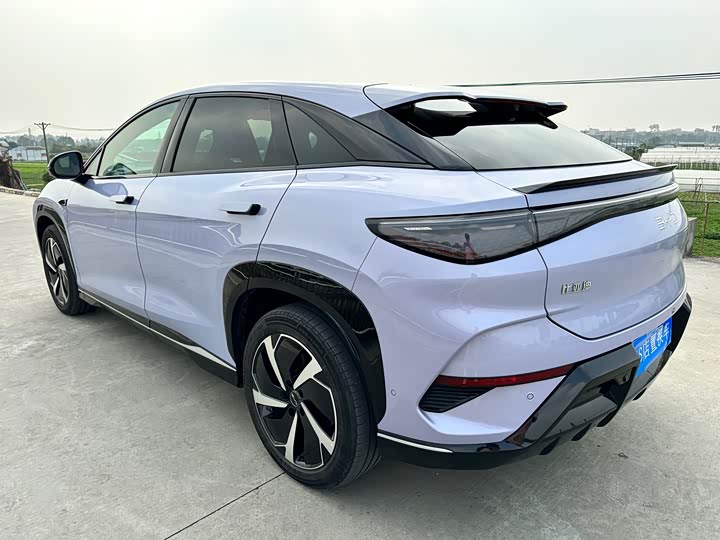 Фото 4 - BYD Sea Lion 07 EV