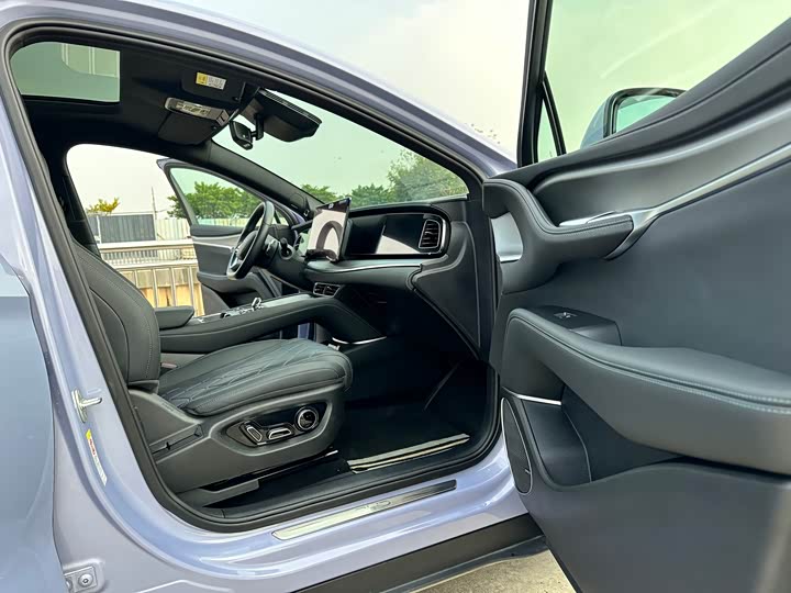 Фото 8 - BYD Sea Lion 07 EV